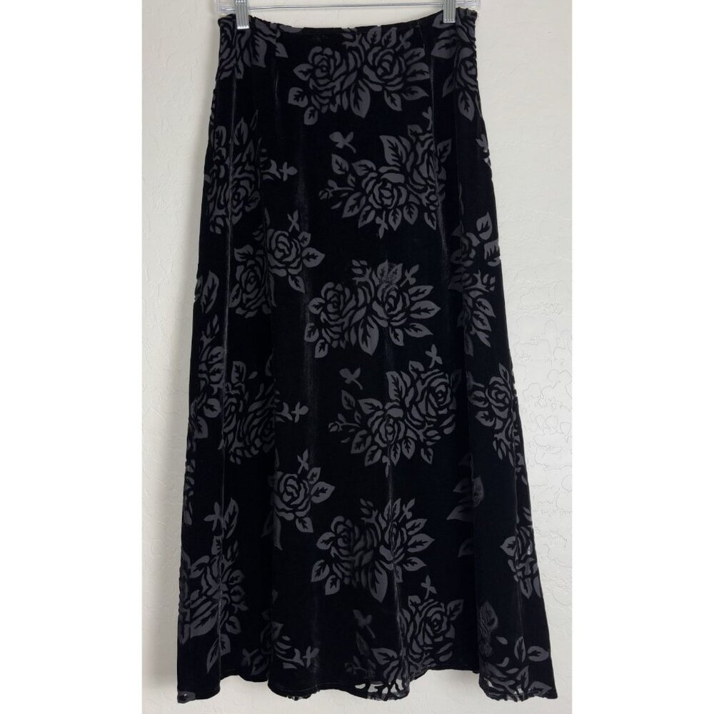 Jones New York Black and Gray Floral Velvet Maxi Skirt